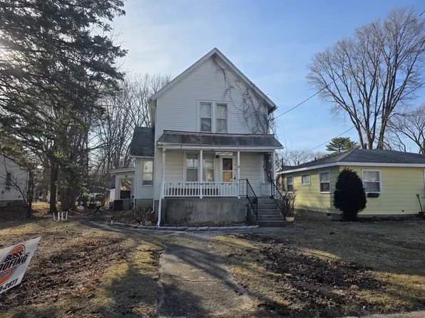1307 2nd Ave, Sterling, IL 61081