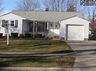 5159 Longton Rd, Lyndhurst, OH 44124