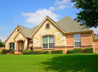 609 Lantana Drive, Granbury, TX 76049
