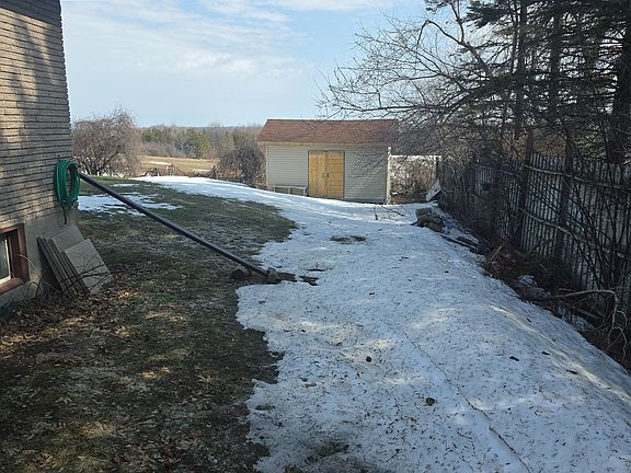 5th image of 1027 Tara Rd