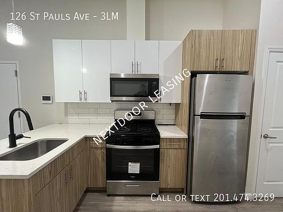 2nd image of 126 Saint Pauls Ave #3LM