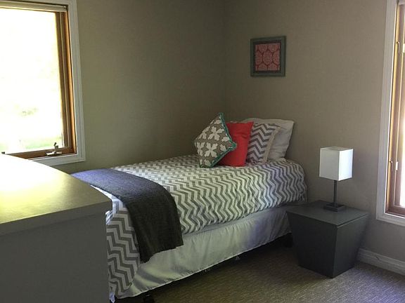 3rd Bdrm-Twin Beds