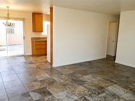 5th image of 6424 Athol Ave