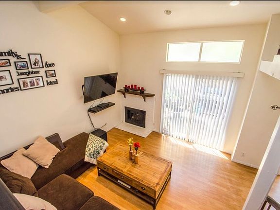 2nd image of 13617 Valerio St Unit C