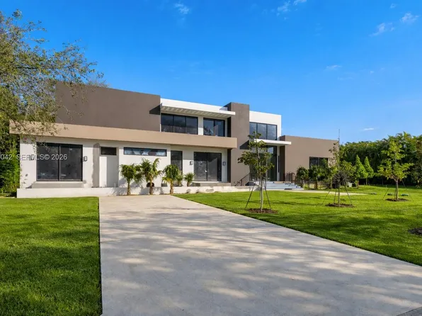 5825 SW 111th Ter, Pinecrest, FL 33156