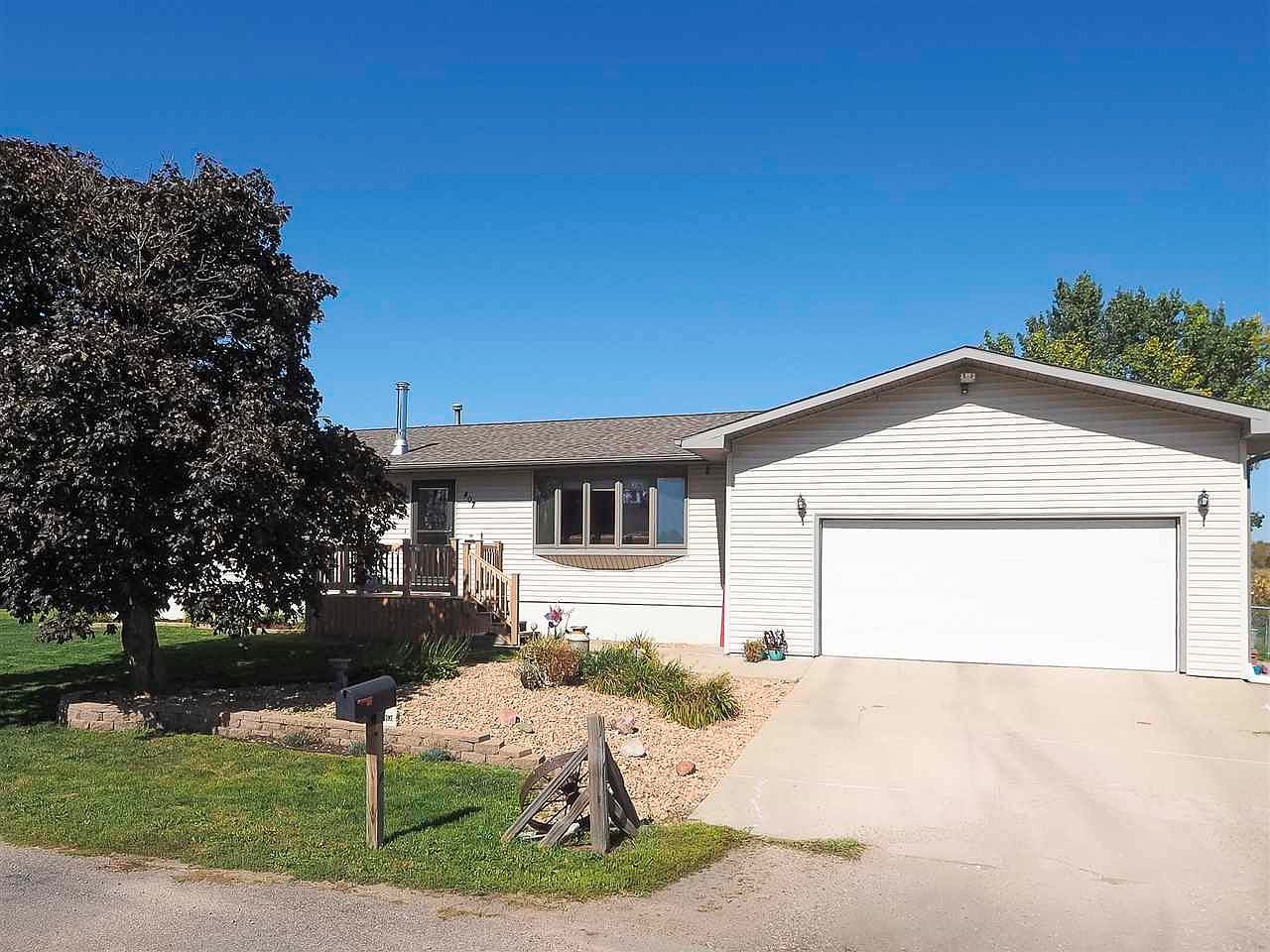 407 E Oneill St, Battle Creek, NE 68715 Zillow