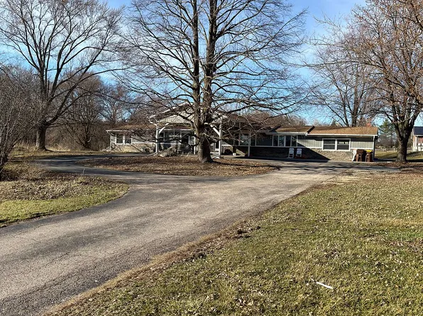13608 State Route 176, Woodstock, IL 60098