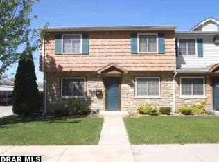 16573 Terrace Village Dr, Taylor, MI 48180