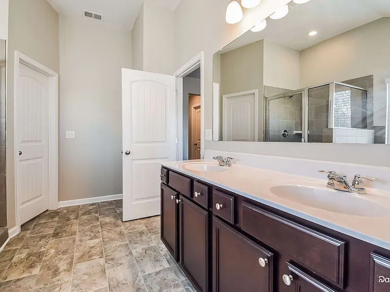 4995 Rapahoe Trl — Photo 9