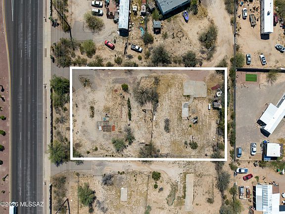 3rd image of 5641 N La Cholla Blvd #15