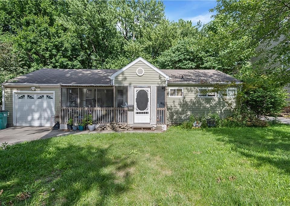 1st image of 7435 Reeds Ln