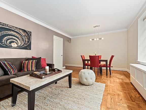 2nd image of 135 E 39th St APT 5-D