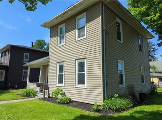 807 6th St SW, Massillon, OH 44647