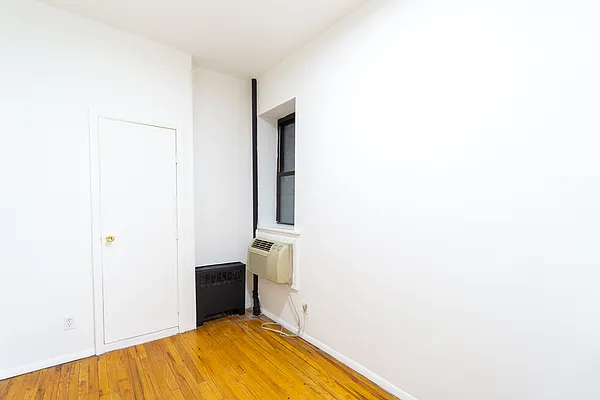 Rented by Compass | media 6