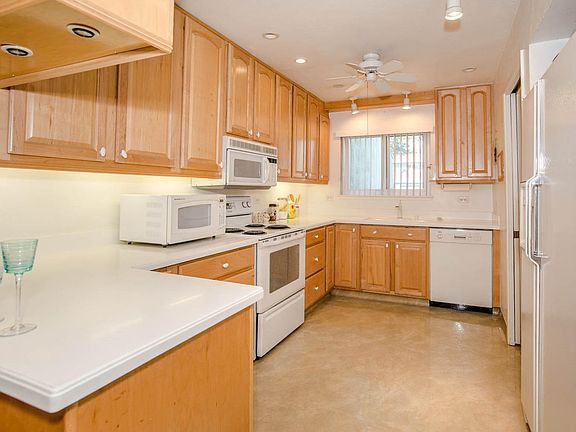 4th image of 635 Knollwood Dr
