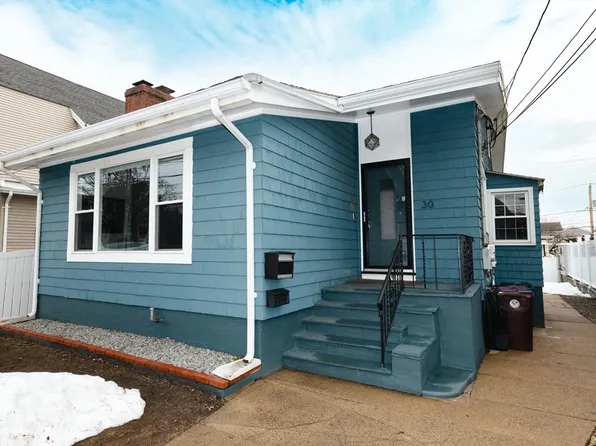 30 Folsom St, Revere, MA 02151