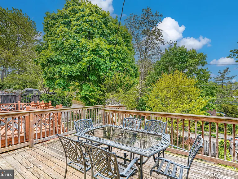 372 Old Trail Rd — Photo 41