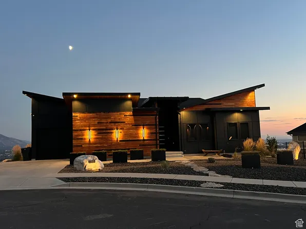 195 E 3575 N, North Ogden, UT 84414