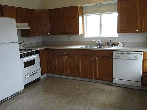 2nd image of 408-410 5th Ave