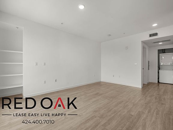 4th image of 12035 1/2 Wilshire Blvd #313