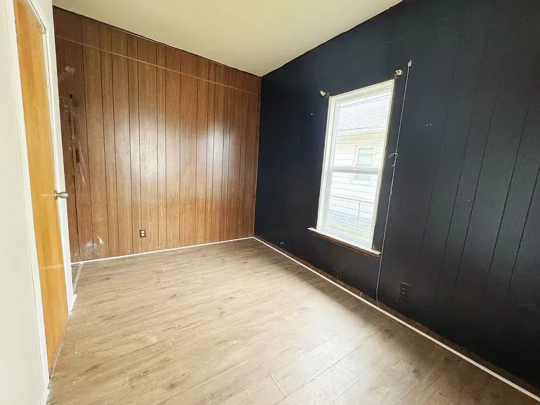 1655 Vann Ave — Photo 6