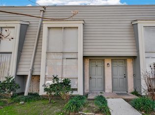 5929 Queensloch Dr APT 118, Houston, TX 77096