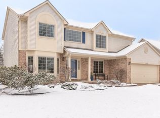 2770 Mystic Dr, Ann Arbor, MI 48103