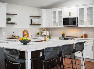 3300 Buckhorn Dr, Lexington, KY 40515