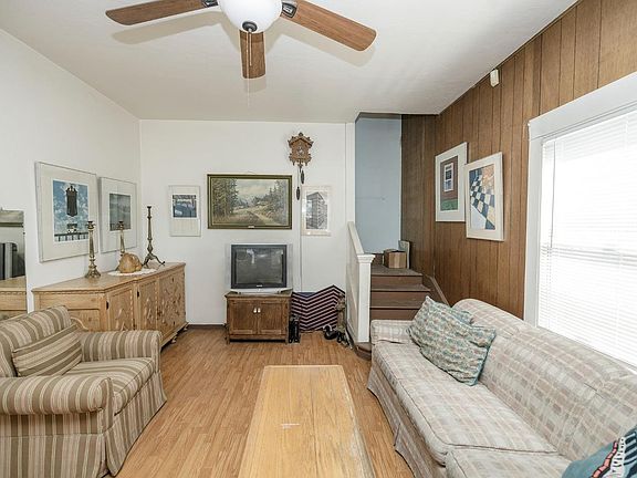 5th image of 718 6th St