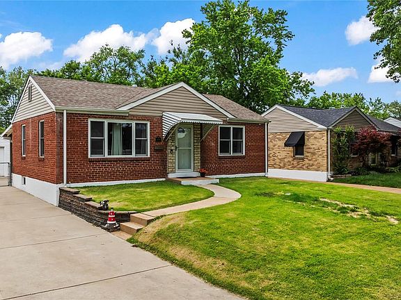 2nd image of 8009 Parkwood Dr