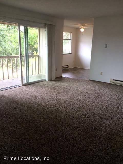 1st image of 1212 Willow St SE APT A