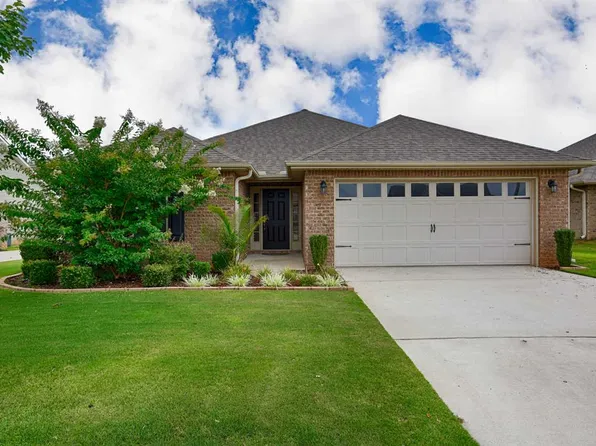 103 High Green Dr, Madison, AL 35757