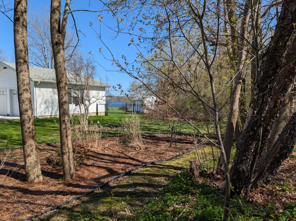 29 Mechanic Street, Rockland, ME 04841