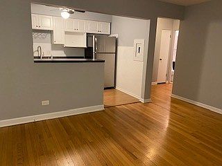 3rd image of 7224 W Palatine Ave APT 1E