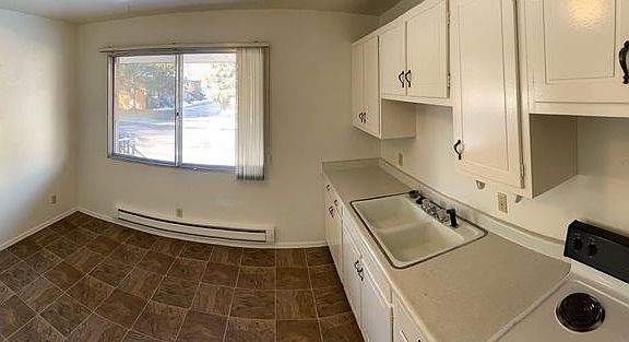 3rd image of 1890 Westview Cir APT 30