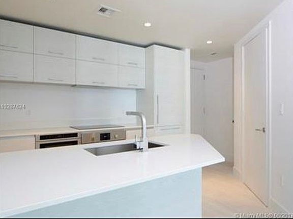 2nd image of 1300 S Miami Ave #2309