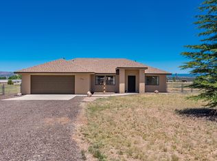 1270 W Summer Trl, Paulden, AZ 86334