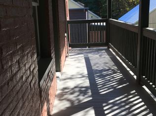 495 Colchester Ave APT 4, Burlington, VT 05401