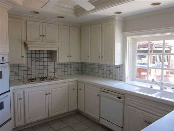 2nd image of 1974 Cherrywood St