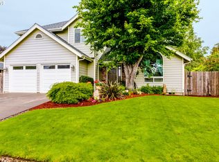 1037 S 44th St, Springfield, OR 97478