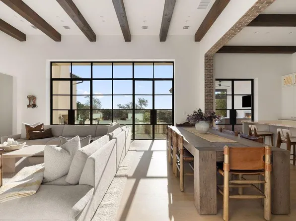 4401 Amarra Dr Unit 14, Austin, TX 78735