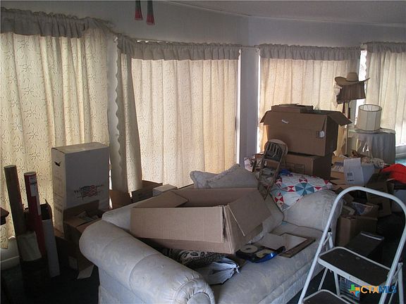 5th image of 2165 Colleen Dr