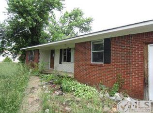 111 Parker Ave, Waverly, TN 37185