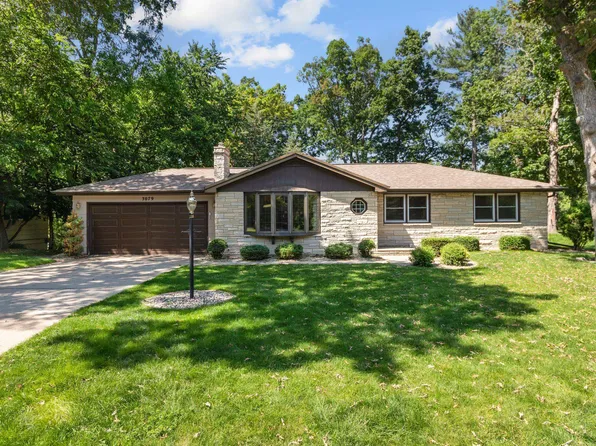 3079 Cornelius Ct, Green Bay, WI 54311