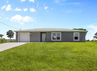 9046 E Broad Cir, Labelle, FL 33935
