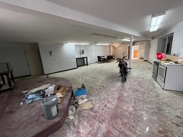 54 Vermont Street image 8 of 14