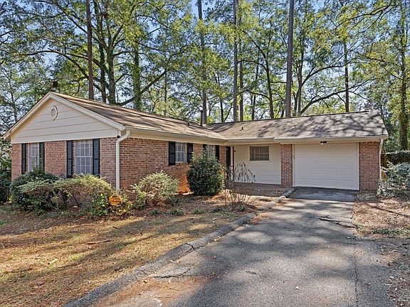 2nd image of 1903 Sherwood Dr