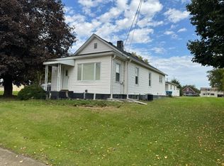 304 S Main St, Cherry, IL 61317