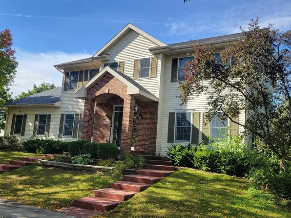 7201 Countrywood Ln, Madison, WI 53719