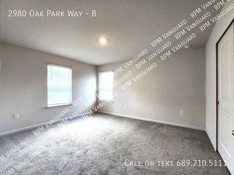 2980 Oak Park Way #B — Photo 9